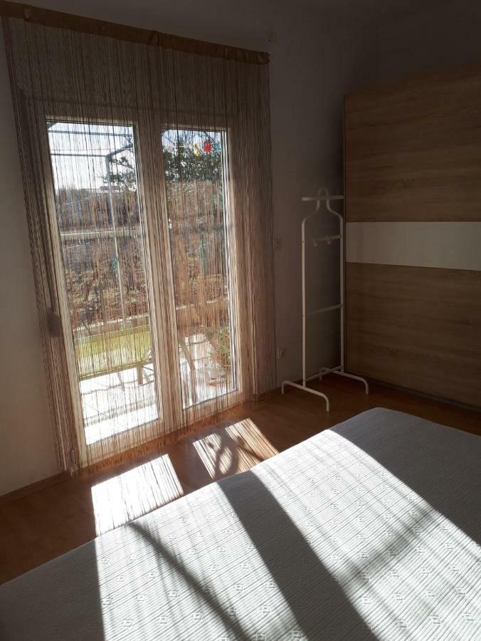 Cozy Apartment Josipa Privlaka  Buitenkant foto